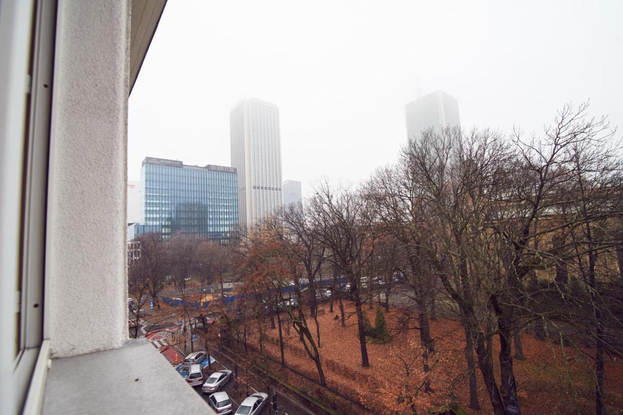Goodnight Warsaw Apartments - Wspolna 69 Luaran gambar